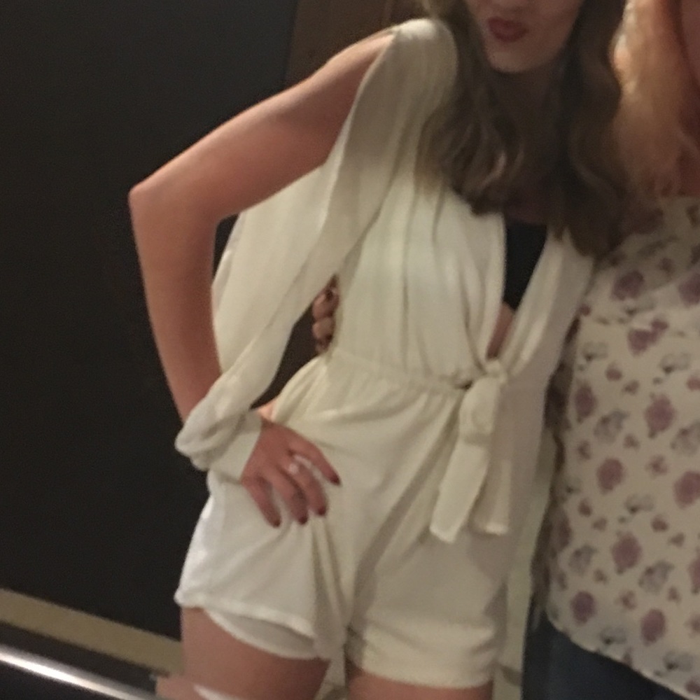 Deep V Tobi Romper